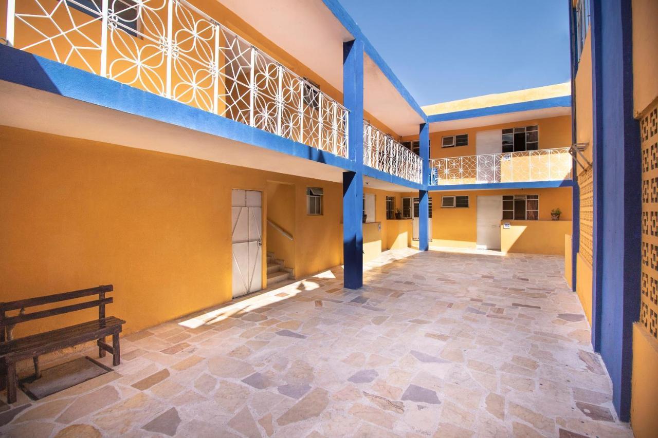 Hotel Casa De Huéspedes Hidalgo Tehuacán Esterno foto