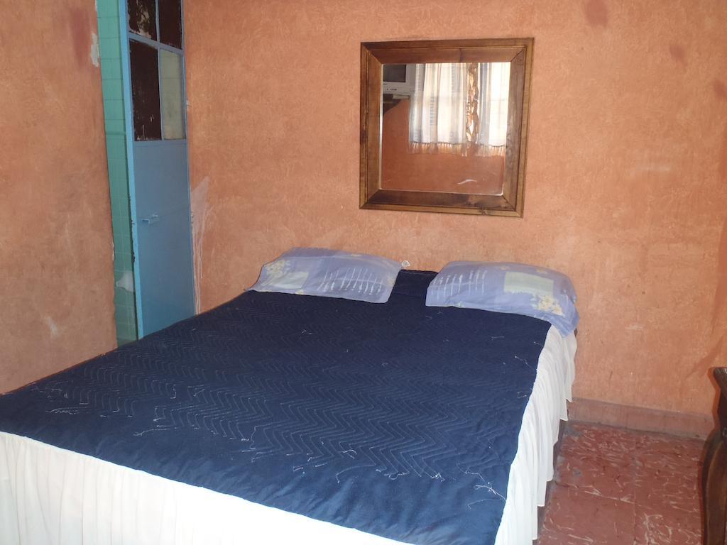 Hotel Casa De Huéspedes Hidalgo Tehuacán Esterno foto