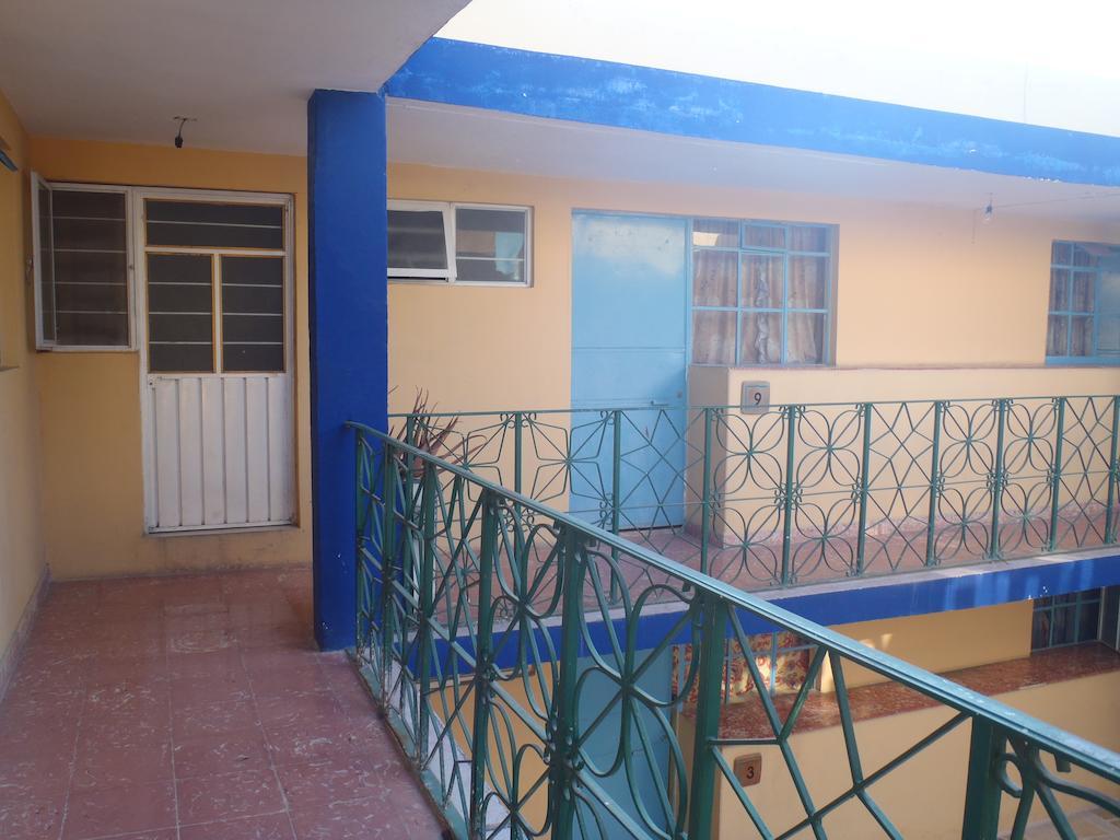 Hotel Casa De Huéspedes Hidalgo Tehuacán Esterno foto